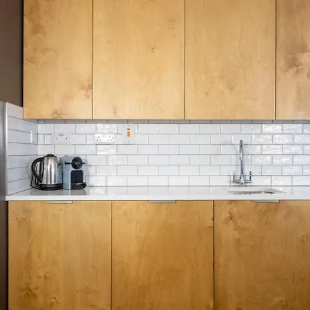 아파트 Guestready - Charming Retreat In *